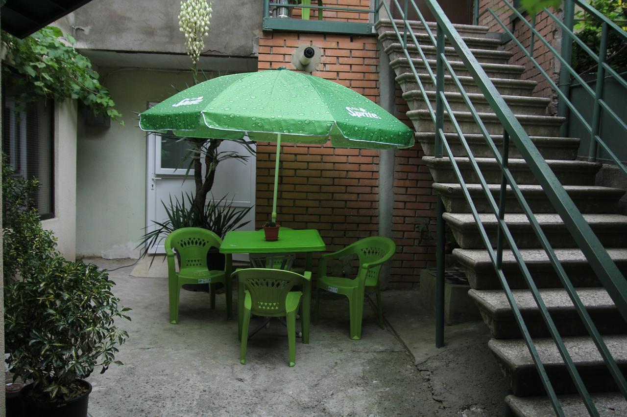 Guesthouse Different Tbilisi Exterior photo